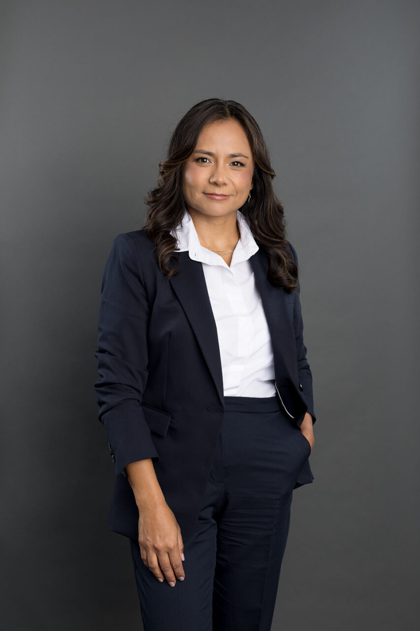 FOTO 02 - Claudia_2025-03-17 - CODELCO - Retratos Corporativos-441